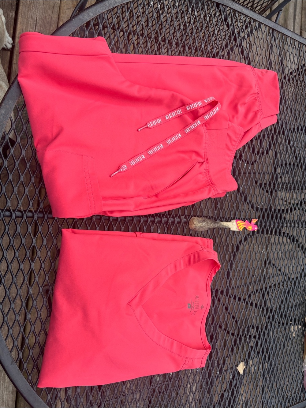 Medcouture insight scrub set